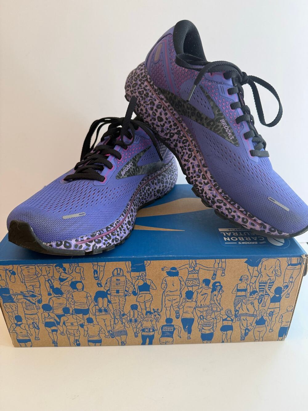Brooks Ghost 14 Running Shoes Sneakers Women 10 Run Wild Electric Cheetah Purple